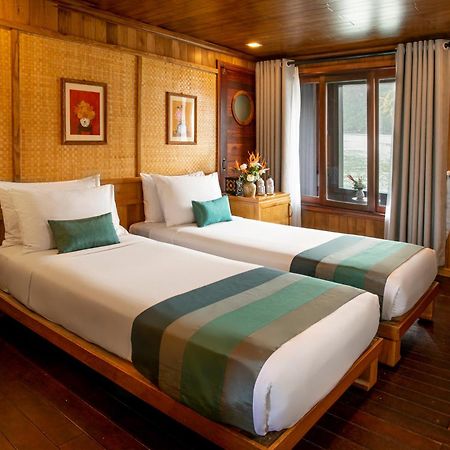 Готель Bhaya Legend Cruises Халонг Екстер'єр фото