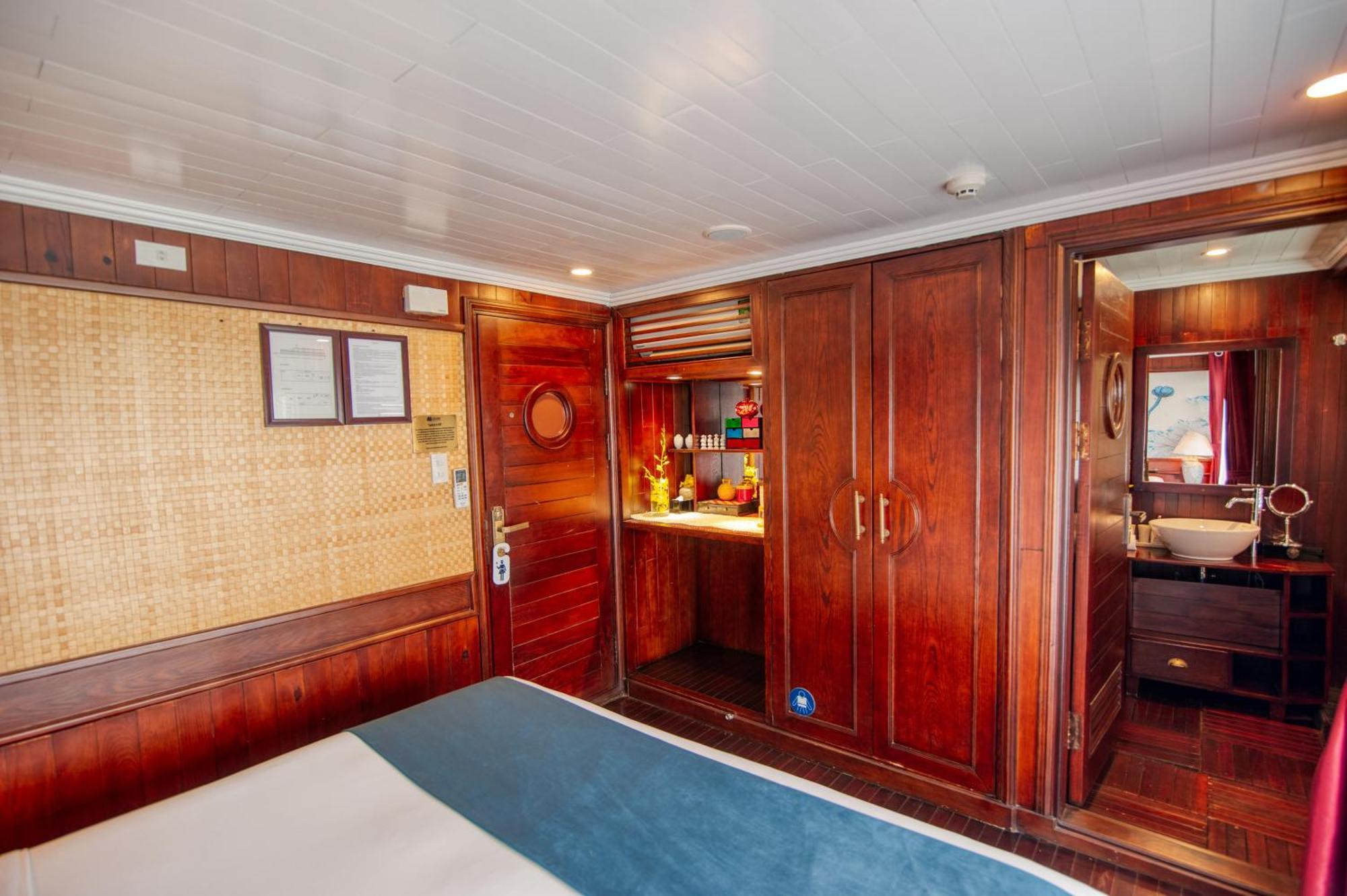 Готель Bhaya Legend Cruises Халонг Номер фото