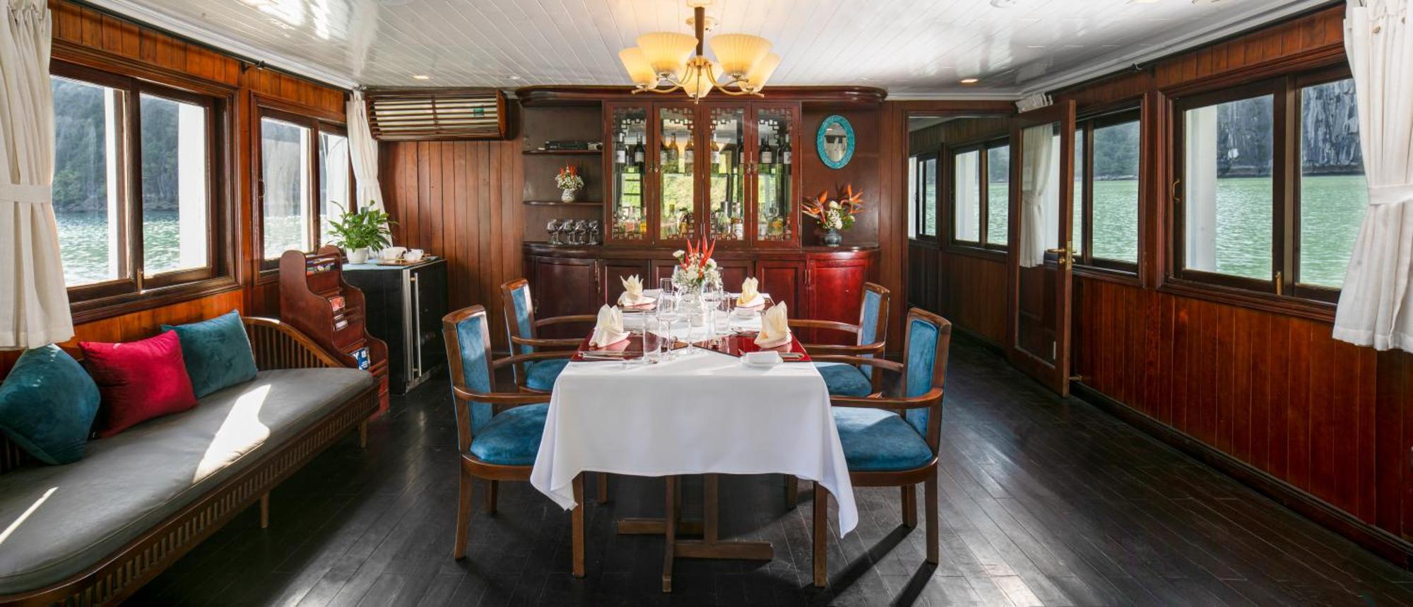 Готель Bhaya Legend Cruises Халонг Номер фото