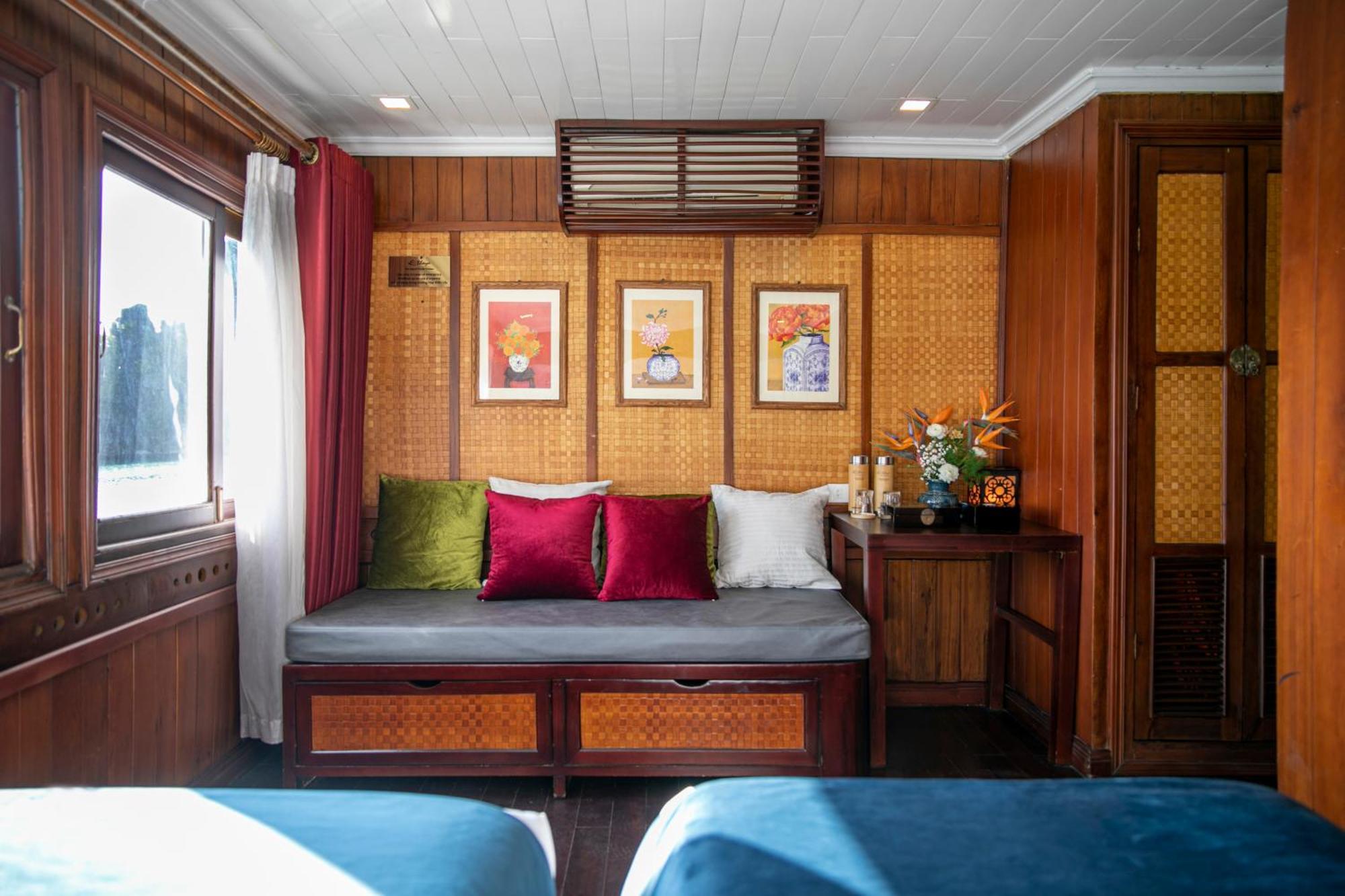 Готель Bhaya Legend Cruises Халонг Екстер'єр фото